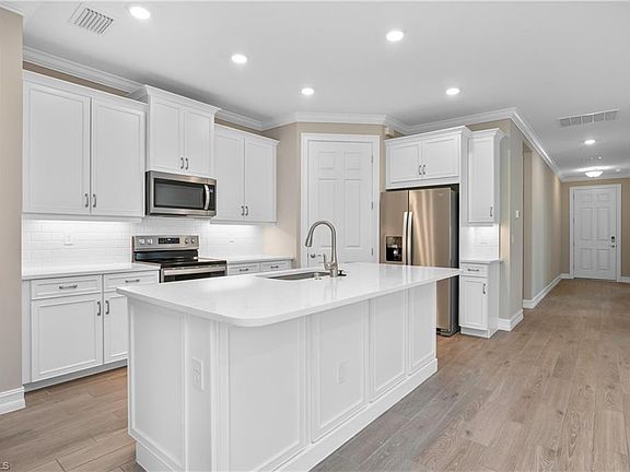4th image of 327 Tamarindo LN