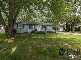 13853 Alton Dr, Monroe, MI 48161