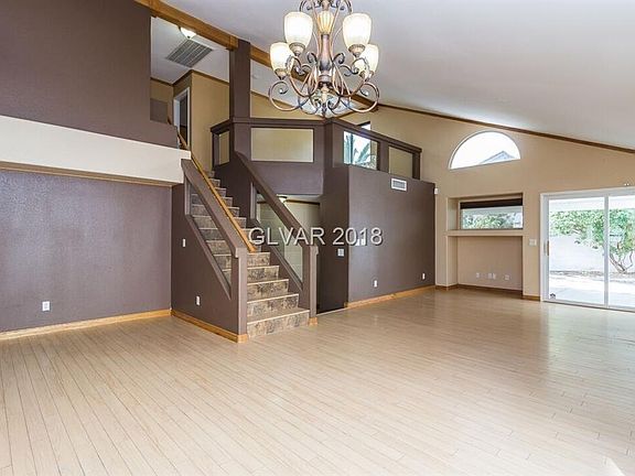 4th image of 8705 Autumn Wreath Ave