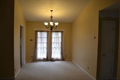 5th image of 5912 Tennyson Dr