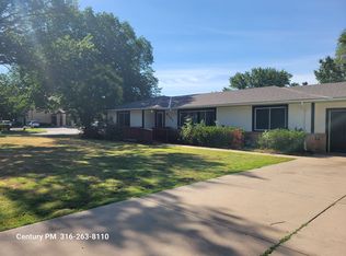 8101 W Maple St, Wichita, KS 67209