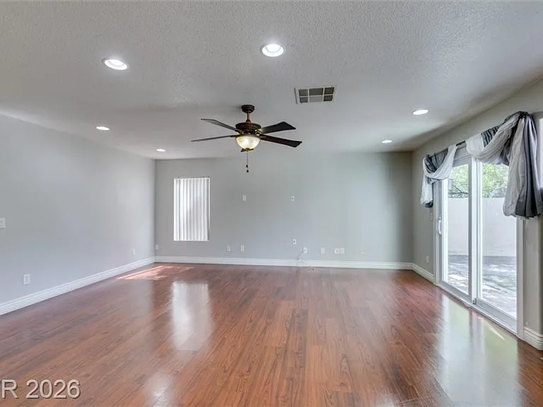 1683 Tassel Fern Ave — Photo 20
