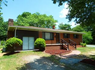 117 Barnes St, Carrboro, NC 27510
