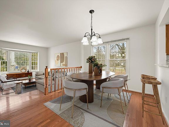 2nd image of 4750 Rams Horn Row