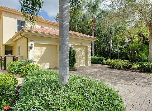 2nd image of 6120 Montelena Cir APT 2204