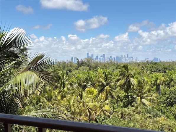 155 Ocean Lane Dr, Key Biscayne, FL