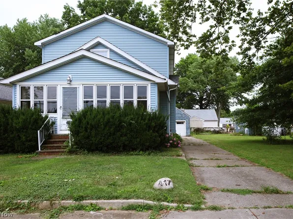 417 E 324th St, Willowick, OH 44095