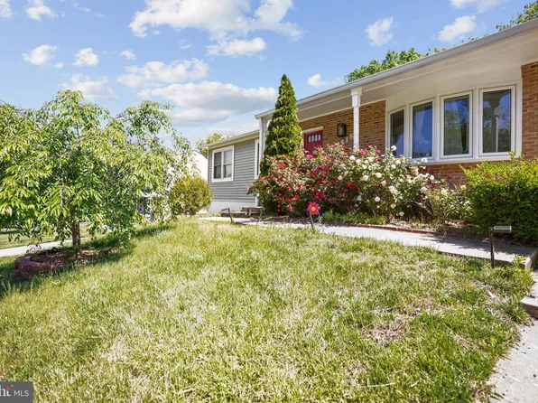 7518 Bentree Rd, Fort Washington, MD 20744