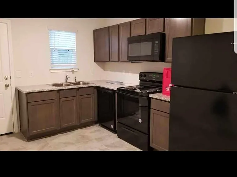 28608 Netawaka Ct — Photo 58
