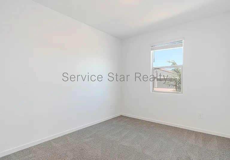4398 W Janie St — Photo 4