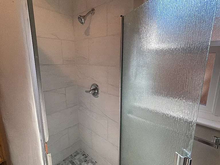 537 Mariposa Ave — Photo 8