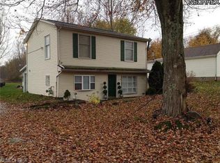 2592 Raber Rd, Uniontown, OH 44685