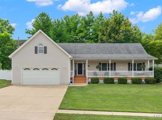 426 Windy Hills Dr, Washington, MO 63090