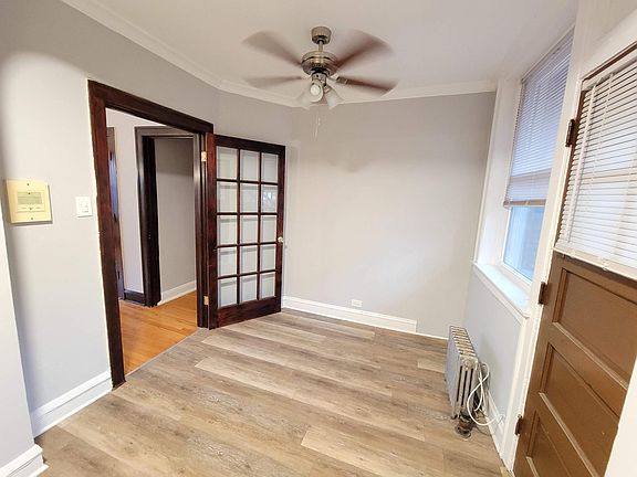 3rd image of 4600 N Wolcott Ave #547zghfaw