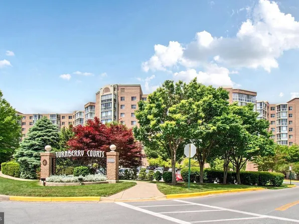 3005 S Leisure World Blvd APT 702, Silver Spring, MD 20906