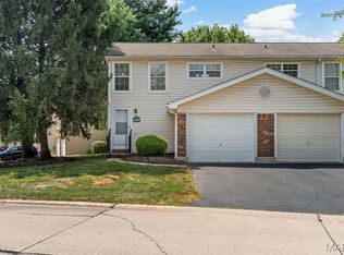 14202 Riverfront Dr, Florissant, MO 63034