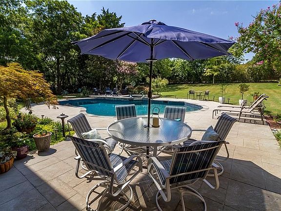 4th image of 17505 Marianne Cir