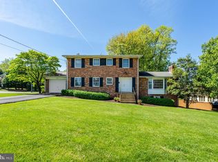 6413 Noble Dr, Mc Lean, VA 22101