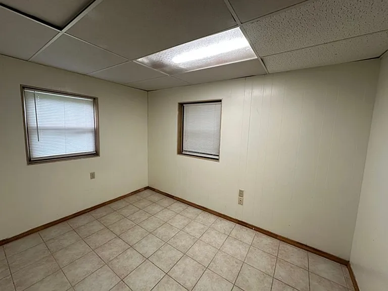 706 McBryde Dr — Photo 16