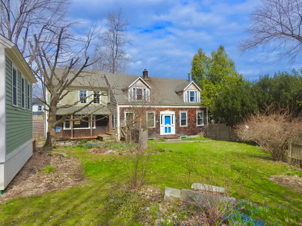 27 Pleasant Street, Hallowell, ME 04347