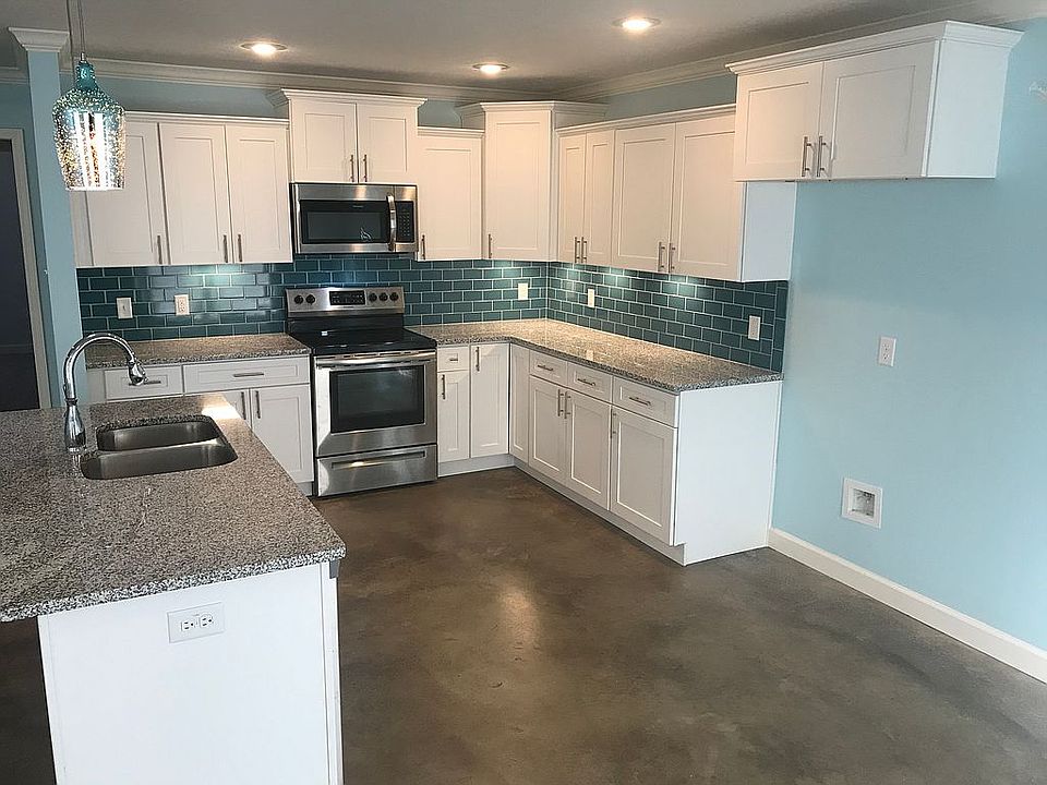 2nd image of 1660 Duck Ln