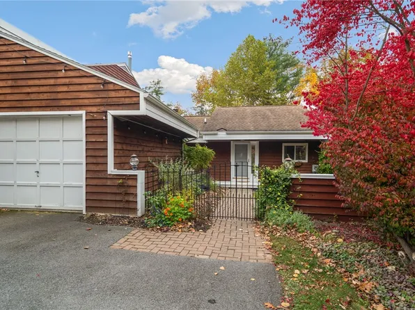 115 Penny Ln, Ithaca, NY 14850