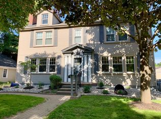 156 N Worth St #2S, Birmingham, MI 48009