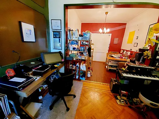 Rented by Brooklyn Property Group LLC | media 29