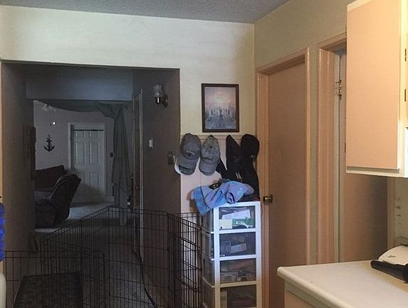 5th image of 14621 Halcourt Ave