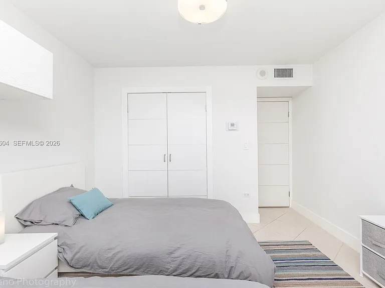5555 Collins Ave #9U — Photo 14