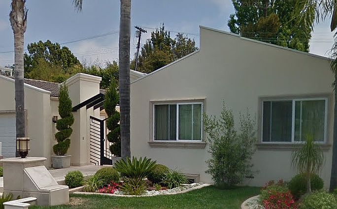 2nd image of 480 N Robinwood Dr