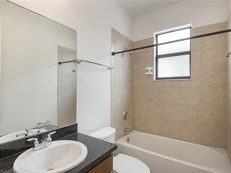 5265 Beckton Rd — Photo 21