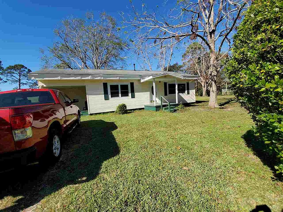 1st image of 6011 Villeneuve Ln
