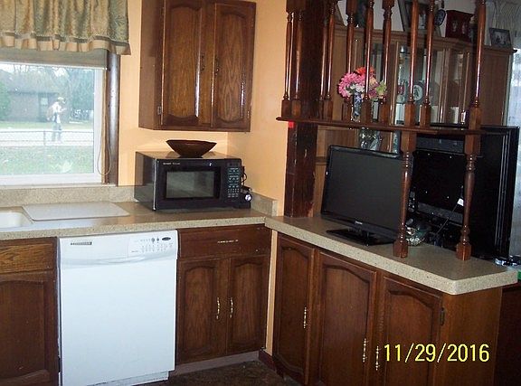 4th image of 9659 W Fullerton Ave