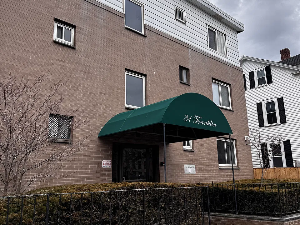 31 Franklin St #10