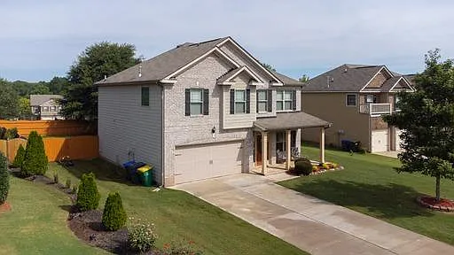 4655 Cabrini Pl — Photo 1