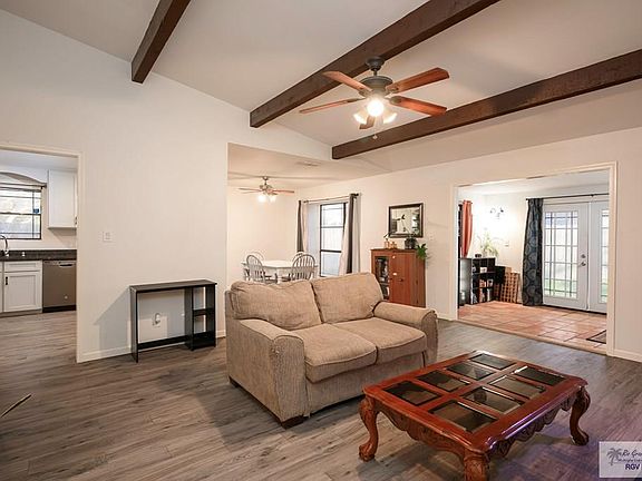 4th image of 2013 Ravenwood Ln