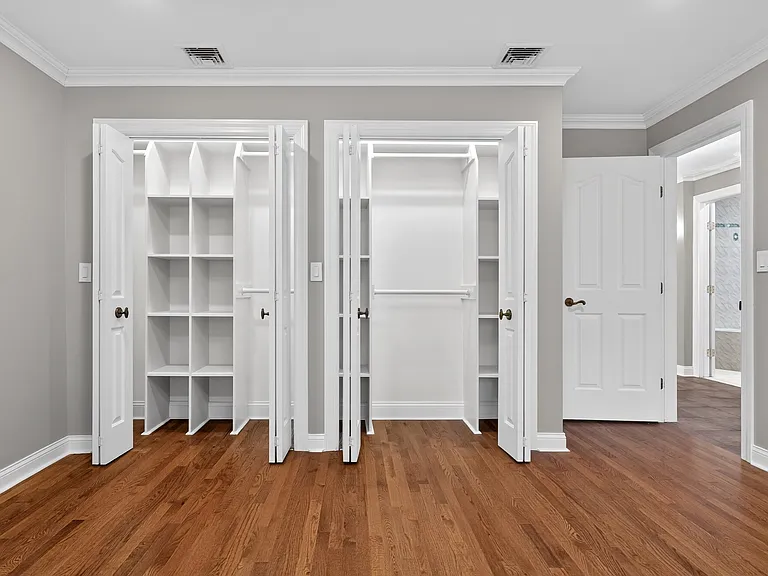 48 Burns Ave #2 — Photo 16