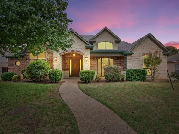 505 Kings Row, Woodway, TX 76712