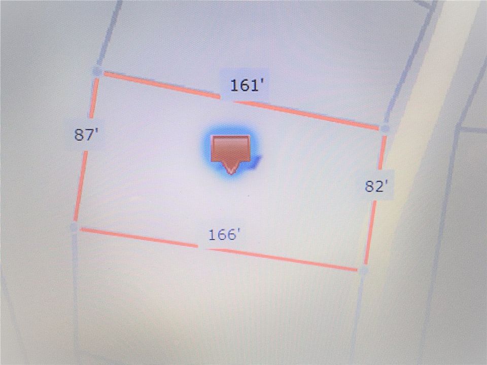 2nd image of Selkirk Dr #4