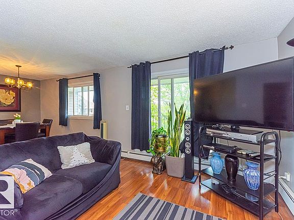 5th image of 3819 76th St NW #6