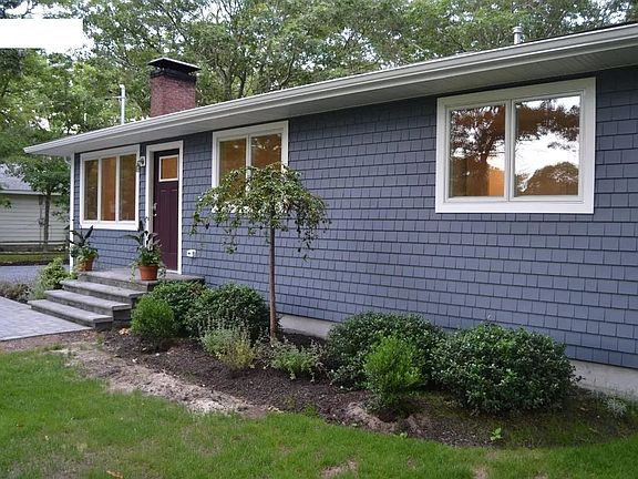 2nd image of 11 Bayview Dr