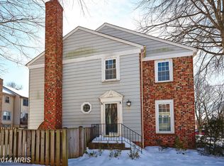 9640 Scotch Haven Dr, Vienna, VA 22181