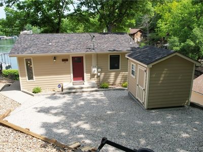 15 Oak Manor Cir, Sunrise Beach, MO, 65079