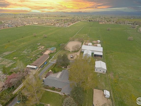 5th image of 901 Berthoud Pkwy