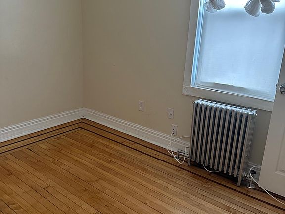 2nd image of 150 Clinton Pl Floor 1