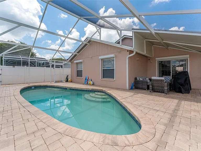 271 Indian Point Cir — Photo 20