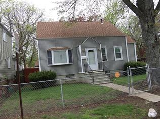 136 Grandview Ave, Bridgeport, CT 06606