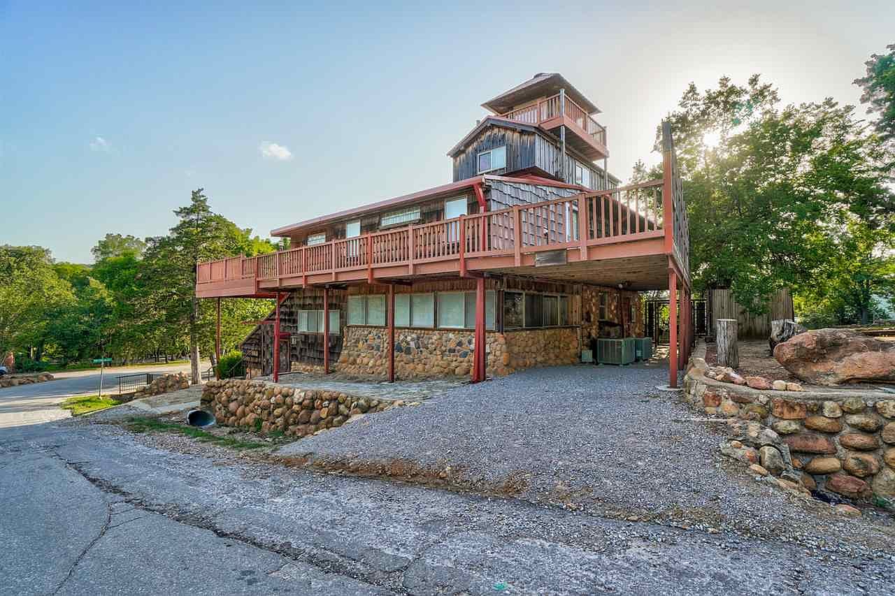 201 & 203 E Lake Dr, Medicine Park, OK 73557 Zillow