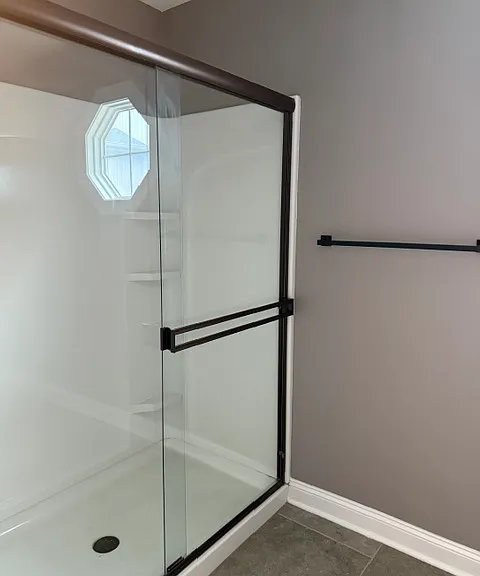 5977 N London Ave — Photo 10